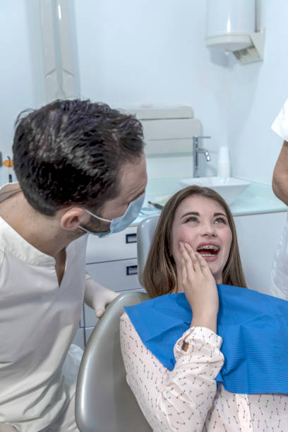 Best Weekend Emergency Dental Services in Shinnston, WV